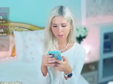 Chaturbate Best live sex cam show of amoramias