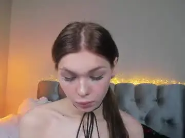 Chaturbate Live Sex Cam of blondy_fina