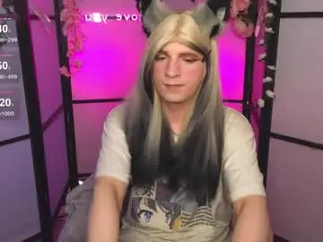Chaturbate Live Sex Cam of foxispuff