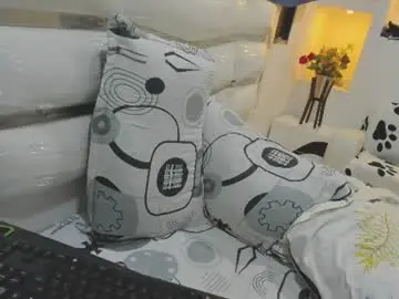 Chaturbate Live Sex of yinaross