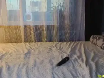 Chaturbate Watch Live Sex Cams of tinnymollys01