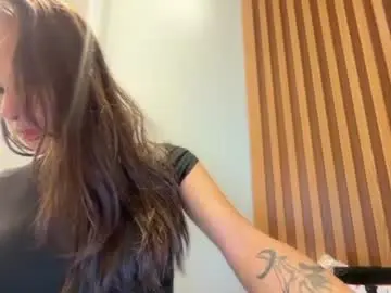 Chaturbate Live Sex Cam of forbidden_candice