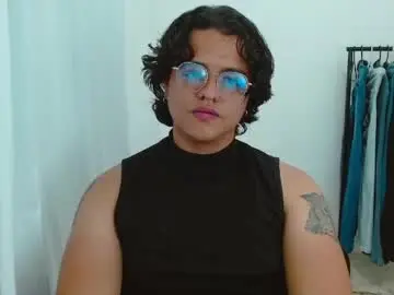 Chaturbate Sex Cam of dan_blous
