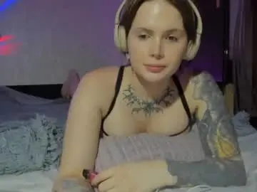 Chaturbate Free Live Porn of emydeliro