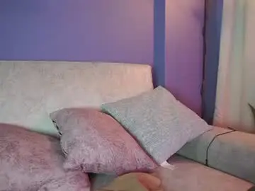 Chaturbate Live Sex Cam of roselinedior