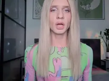 Chaturbate Free Porn Cam of huge_vee