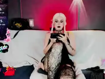 Chaturbate Live Sex of mix_carmilla