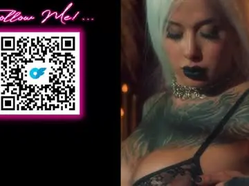 Chaturbate Adult Video Chat of sharpay_evans
