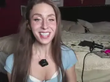 Chaturbate Watch Live Sex Cams of carriemadsin