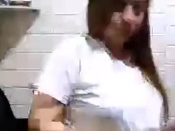 Chaturbate Live Sex Cam of transfuckersogoood