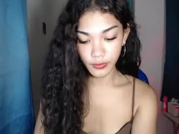 Chaturbate Adult Video Chat of raiinddroopss