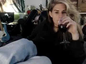Chaturbate Sex Cam of katiecutie_5