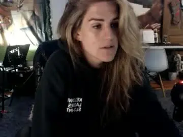 Chaturbate Live Sex of katiecutie_5