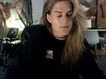 Chaturbate Adult Video Chat of katiecutie_5