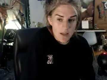Chaturbate Sex Cam of katiecutie_5