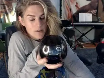 Chaturbate Sex Cam of katiecutie_5