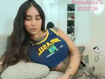 Chaturbate Watch Live Sex Cams of petitealejats