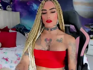 Chaturbate Best live sex cam show of kilye_nellaa