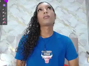 Chaturbate Free Porn Cam of mia_hiills