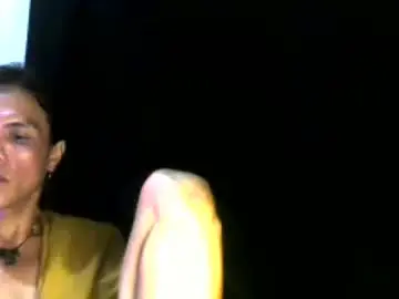 Chaturbate Live Sex Cam of lovely_manificent4u