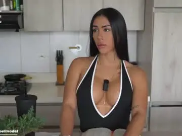 Chaturbate Adult Webcam of leyla_steel