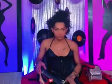 Chaturbate Live Sex Cam of _nickyminach