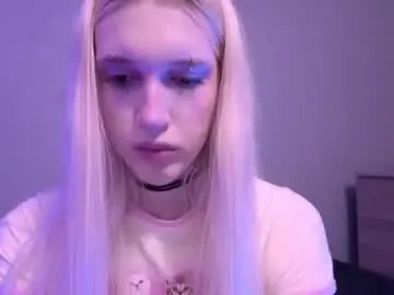 Chaturbate Live Sex Cam of sweetcrystalll