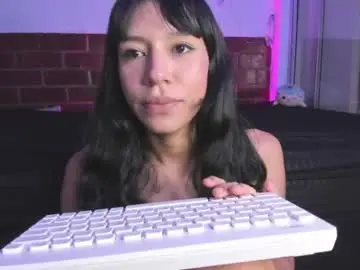 Chaturbate Sex Cam of emmaclark_1