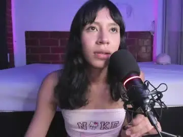Chaturbate Live Sex of emmaclark_1