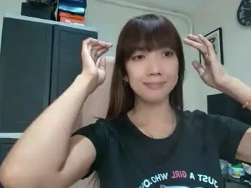Chaturbate Live Sex Cam of xdreamangel