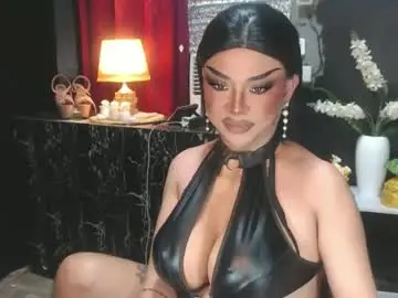 Chaturbate Free Live Porn of hugecockchristine