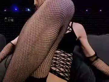 Chaturbate Free Porn Cam of hardy_green