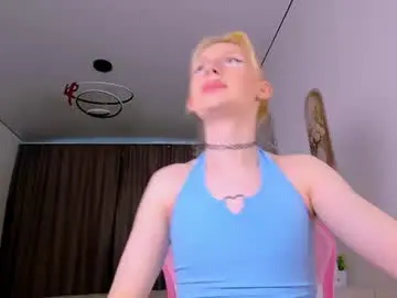 Chaturbate Nude Webcam of mikaella_nicole