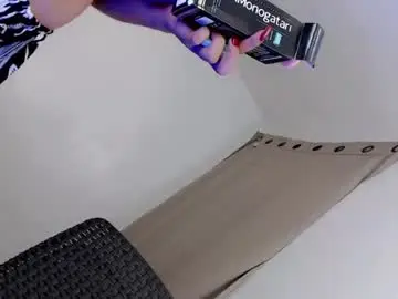 Chaturbate Watch Live Sex Cams of naughty_lil_cathlea