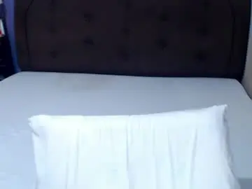 Chaturbate Best live sex cam show of angelicqueents