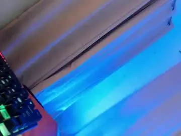Chaturbate Live Sex Cam of tatiana_wilton