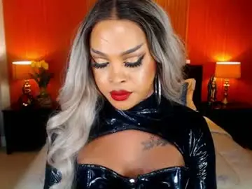 Chaturbate Free Porn Cam of urmajestytyra