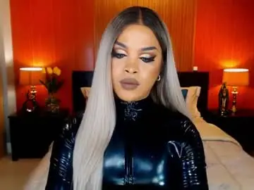 Chaturbate Free Live Porn of urmajestytyra