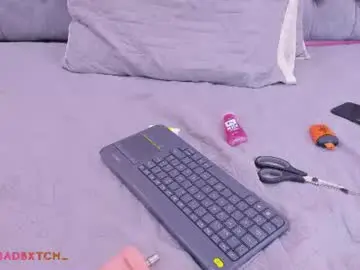 Chaturbate Sex Cam of realbadbxtch