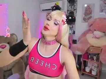 Chaturbate Sex Cam of alessandra_thedoll