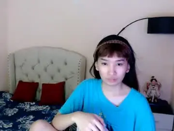 Chaturbate Watch Live Sex Cams of shantalfoxxy