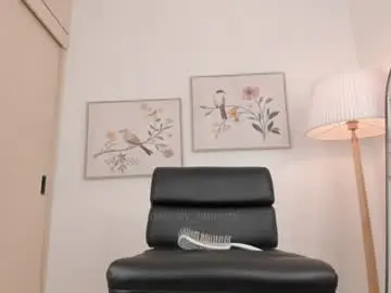 Chaturbate Free Live Porn of nathaly_laurentt