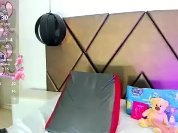 Chaturbate Private Sex Chat of penelopeguzman__