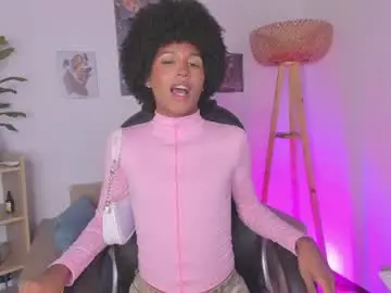 Chaturbate Best live sex cam show of naomisaenz_