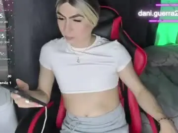 Chaturbate Watch Live Sex Cams of dani_lovet1