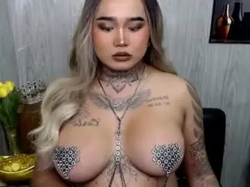 Chaturbate Live Porn of urfabtattooqueen