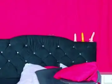Chaturbate Live Sex Cam of dulce_alexandra