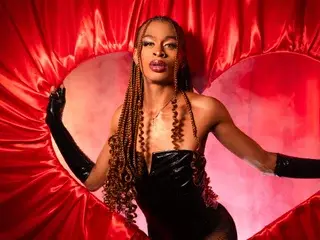 Streamate Live Porn of RosaliaMonteiro