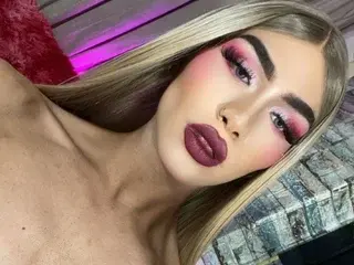 Streamate Live Sex of Zamara_Kleii
