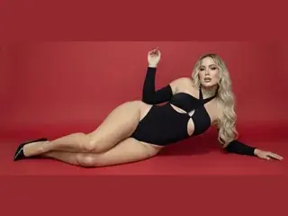 Streamate Adult Webcam of DannikaSaenz